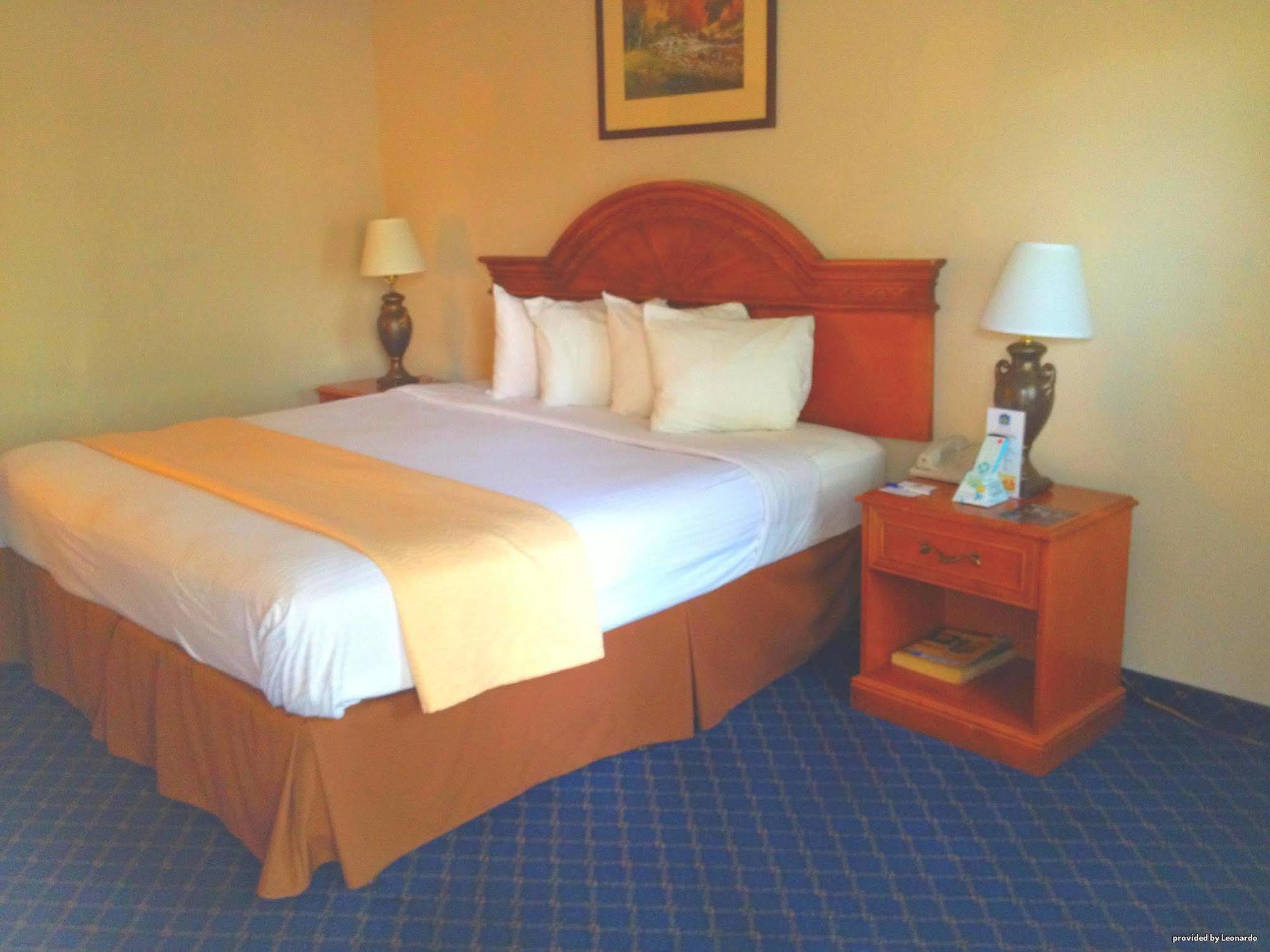 Best Western Bordentown Inn Kamer foto